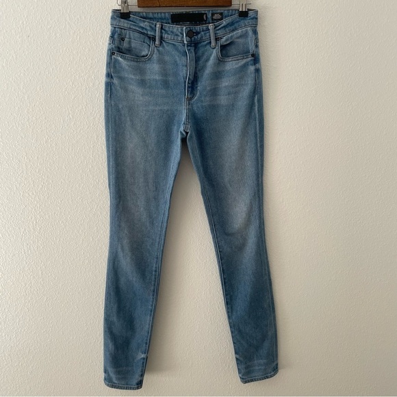 Denim X Alexander Wang 001 Wang Slim Light Wash Jeans Women's Size 26 Mid Rise - Picture 1 of 9